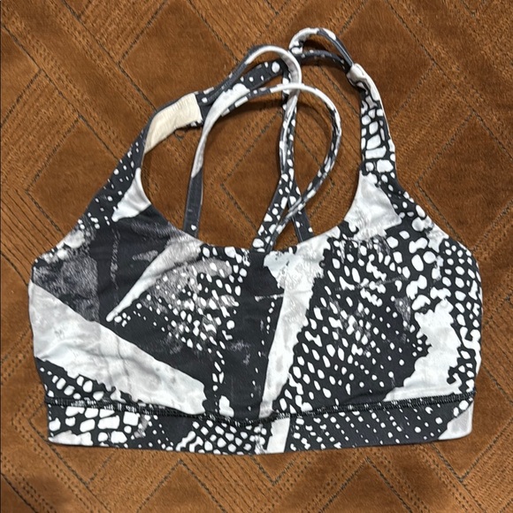 lululemon athletica Other - Lululemon energy bra size 6Black and White Patterned Sports Bra
